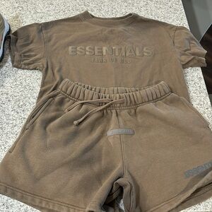 Essentials short set boys